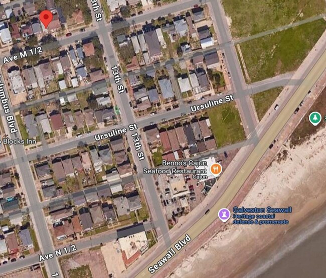 1314 Ave M 1/2 in Galveston, TX - Foto de edificio - Building Photo