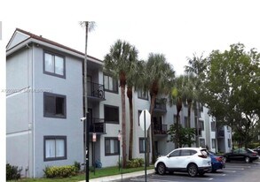 9100 W Atlantic Blvd in Coral Springs, FL - Building Photo