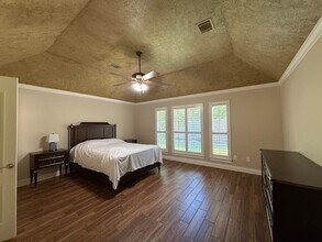 17 Peach Tree Ct in Jersey Village, TX - Building Photo - Building Photo