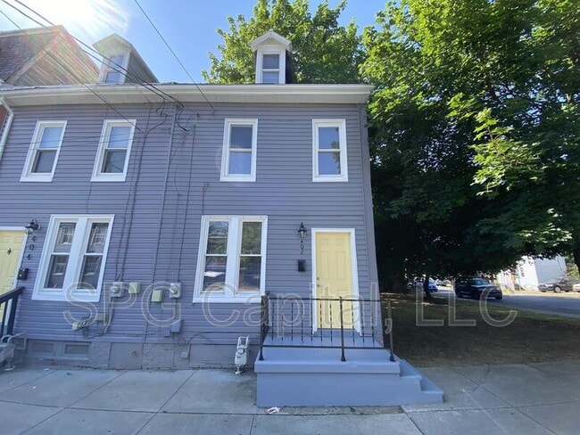 property at 402 E King St
