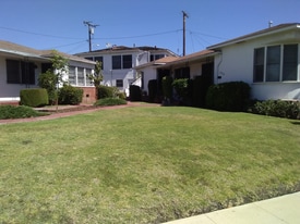 2303 W 80th St, Unit 2301