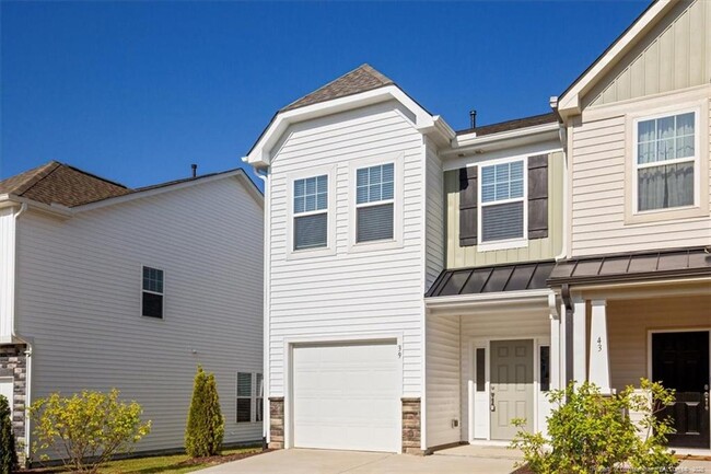 property at 39 Kingham Ln