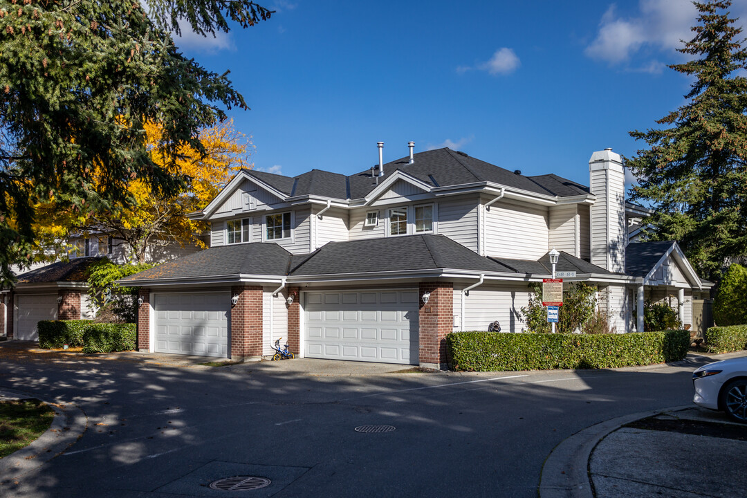 Rich Hills in Richmond, BC - Building Photo