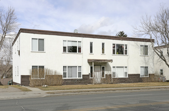 2022 Kensington Rd NW in Calgary, AB - Building Photo - Building Photo