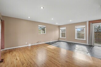 8624 W Florida Ave in Lakewood, CO - Building Photo - Building Photo