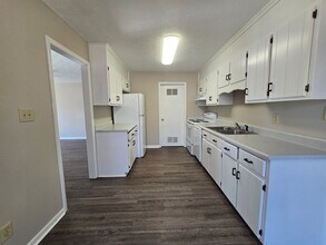 1 Conifer Ring in Rome, GA - Building Photo - Building Photo