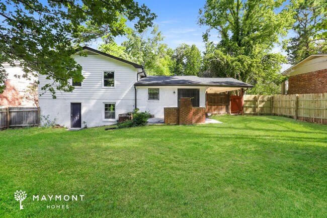 4451 Greenleaf Cir SW in Atlanta, GA - Building Photo - Building Photo