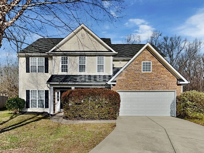 1045 Reigate Rd