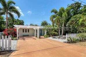 property at 7860 Holiday Dr