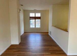 70 Hubbard Rd in Guilford, CT - Building Photo - Building Photo