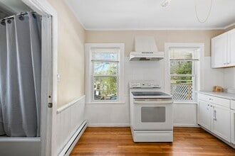 70 North St in Ware, MA - Building Photo - Building Photo