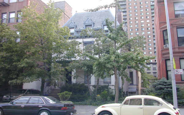 315 Washington Ave in Brooklyn, NY - Building Photo