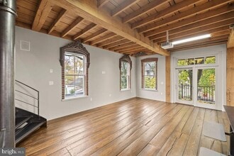 124 Mary St in Doylestown, PA - Building Photo - Building Photo