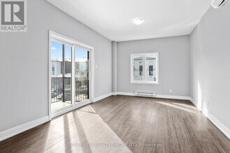 975 N Russell Rd in Russell, ON - Building Photo - Building Photo