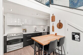 272 E 4th Ave in Vancouver, BC - Building Photo - Building Photo