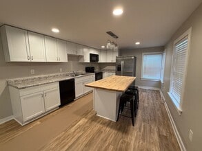 2662 S 7th St in Springfield, IL - Building Photo - Building Photo