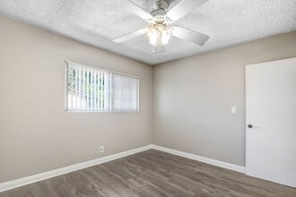 1336 Stoneridge Ontario in Ontario, CA - Building Photo - Building Photo