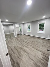 394 Greenwood St in Millbury, MA - Building Photo - Building Photo