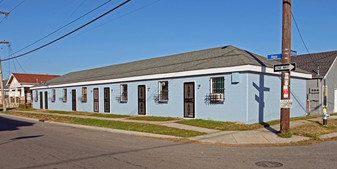 2700 Frenchmen St Apartments