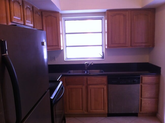 7610 SW 82nd St, Unit G220