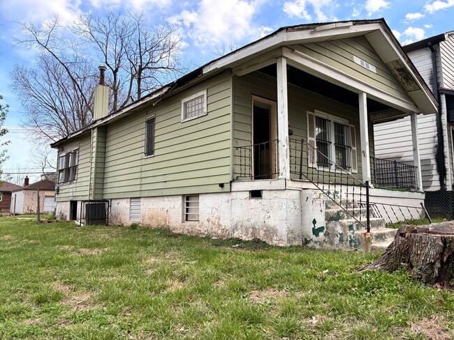 5654 Acme Ave in St. Louis, MO - Building Photo - Building Photo