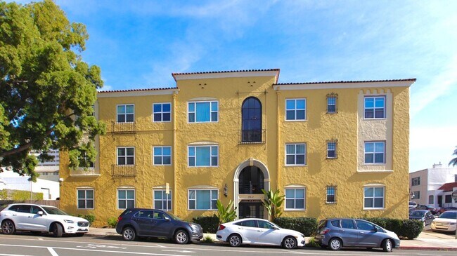 2311 4th Ave in San Diego, CA - Building Photo - Interior Photo