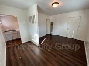 266 W Belleview Ave in Porterville, CA - Building Photo - Building Photo