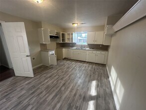 3906 Madden Ln in Houston, TX - Building Photo - Building Photo