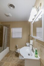 1308 Mountain View Ave in Alamogordo, NM - Building Photo - Building Photo