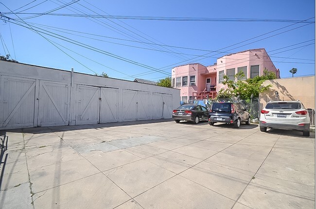 1559-1561 S Harvard Blvd in Los Angeles, CA - Building Photo - Building Photo