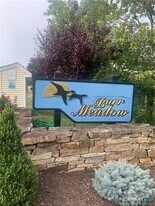 509 Spring Meadow Rd in South Windsor, CT - Building Photo