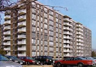 The Vista in Washington, DC - Building Photo - Building Photo