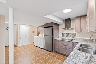 80 Emer Rd in Marlborough, MA - Building Photo - Building Photo