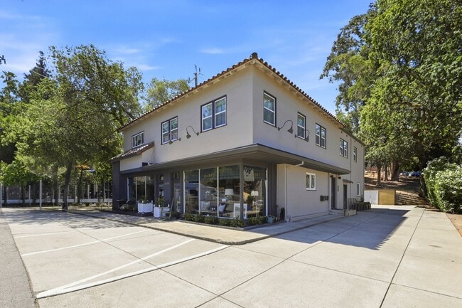 property at 20430 Saratoga-Los Gatos Rd