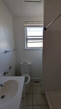 1704 Georges Ln in Philadelphia, PA - Building Photo - Building Photo
