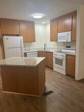2449 Gall Ave in St. Paul, MN - Building Photo - Building Photo