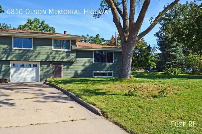 6810 Olson Mem Hwy in Golden Valley, MN - Building Photo - Building Photo