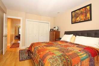 211 W Newton St, Unit 2 in Boston, MA - Building Photo - Building Photo
