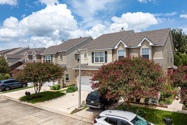 Merlot Court in Metairie, LA - Building Photo - Building Photo