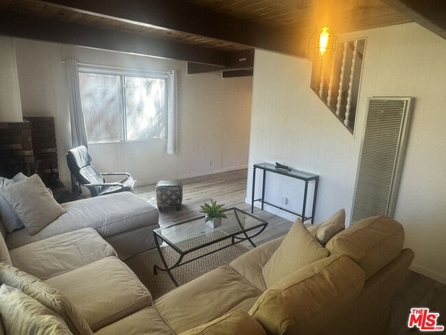 672 Holmes Ln in Big Bear, CA - Building Photo - Building Photo