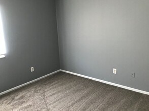 8585 Fairway Trail in Indianapolis, IN - Building Photo - Building Photo