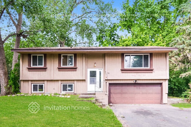 property at 8225 Russell Ave N