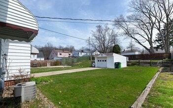 5021 E 115th St in Garfield Heights, OH - Building Photo - Building Photo