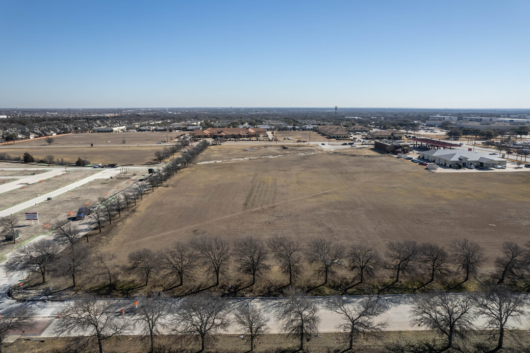 Gatherings at Plano Gateway in Plano, TX - Foto de edificio