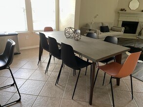 31 W Spindle Tree Cir in Spring, TX - Building Photo - Building Photo