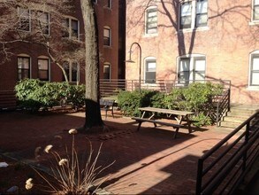 Chapman Arms in Cambridge, MA - Building Photo - Building Photo