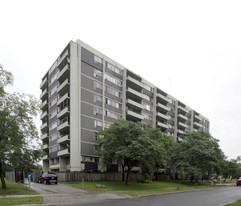 The Westerham in Toronto, ON - Building Photo