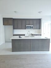 924 Athenry Crt in Ottawa, ON - Building Photo - Building Photo
