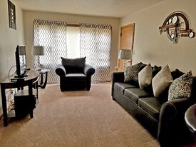 5201 W Howard Ave, Unit 1 in Milwaukee, WI - Building Photo