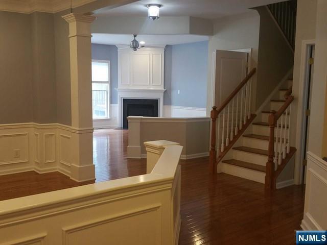 12 Thistle Dr in Paramus, NJ - Building Photo - Building Photo